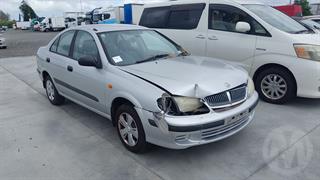 2001 Nissan Pulsar LX Sedan Auto Sedan Photo