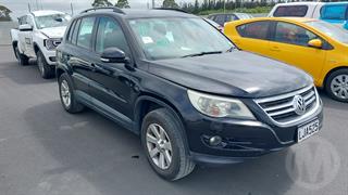 2009 Volkswagen Tiguan Station Wagon Photo