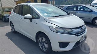 2013 Honda fit Hybrid Hatch Photo