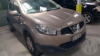 2012 Nissan Qashqai 2.0 ST AT Hatch Photo