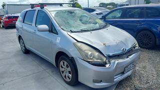 2006 Toyota Wish Station Wagon Photo