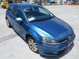 2013 Volkswagen Golf Hatch Photo