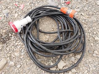 32amp Three Phase Power Cable Photo