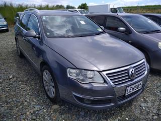 2006 Volkswagen Passat Station Wagon Photo
