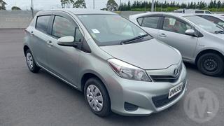 2014 Toyota Vitz Hatch Photo