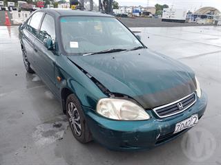 2000 Honda Civic GLI Sedan Photo