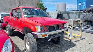1993 Toyota Hilux 2 4 D/C Utility Photo