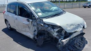 2009 Nissan Tiida Hatch Photo