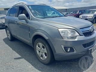 2012 Holden Captiva 5 2WD 2.4 AT Station Wagon Photo