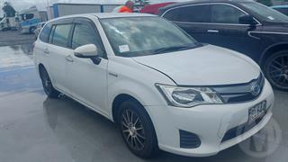 2014 Toyota Corolla Fielder Station Wagon Photo