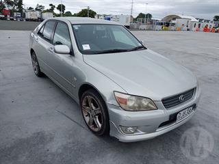 2000 Toyota Altezza AS200 Sedan Photo