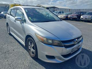 2010 Honda Stream Station Wagon Photo