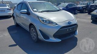 2017 Toyota Aqua Hatch Photo