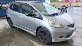 2008 Honda fit Hatch Photo