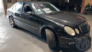 2009 Mercedes-Benz E E350 Sport Edition Sedan Photo