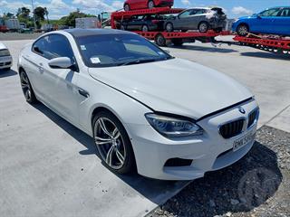 2014 BMW M6 Coupe 7A 2DR 4.4L Sedan Photo
