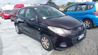 2011 Mazda Demio Hatch Photo