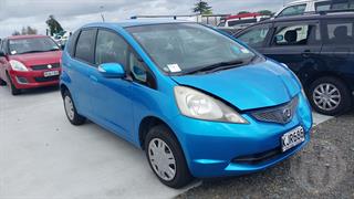 2009 Honda fit Hatch Photo