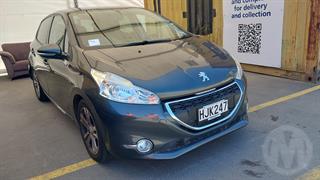 2014 Peugeot 208 Active 1.6 5DR Hatch Photo