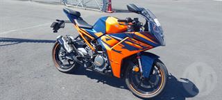 2023 KTM RC 390 Motorcycle Photo