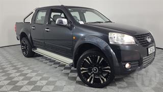 2015 GWM V240 2.4L D-cab 4WD 5M 4D Dual Cab Utility Photo