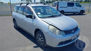 2011 Nissan Wingroad Station Wagon Photo