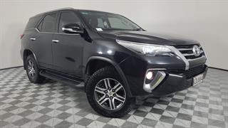2016 Toyota Fortuner GXL 2.8D/4WD/6AT/SW 5D Station Wagon Photo