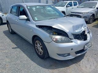 2006 Mazda Axela Sport Station Wagon Photo