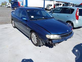 2002 Holden VX Commodore 3.8 S/C Calais SED Sedan Photo