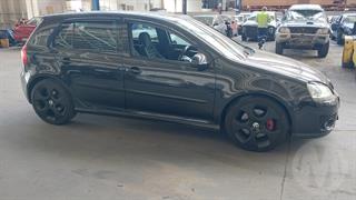2006 Volkswagen Golf GTI Hatch Photo