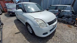 2005 Suzuki Swift Hatch Photo