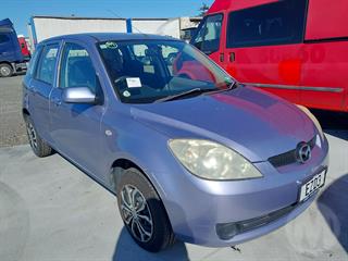 2006 Mazda Demio Station Wagon Photo
