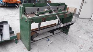 Guillotine Engineering Equipment Photo