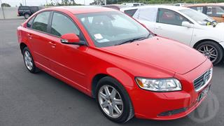 2011 Volvo S40 Sedan Photo
