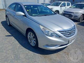 2011 Hyundai 145 Sedan Photo