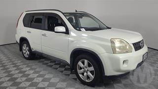 2010 Nissan X-trail 5D Station Wagon Photo
