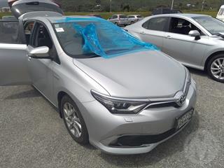 2016 Toyota Corolla Hybrid 1.8PH/CVT Hatch Photo