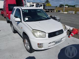 2000 Toyota RAV4 Station Wagon Photo