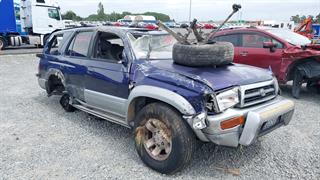 1996 Toyota Hilux Surf Station Wagon Photo
