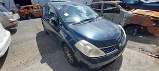 2006 Nissan Tiida Station Wagon Photo