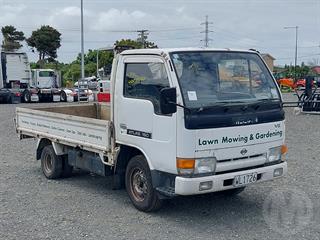 1992 Nissan Atlas VZ 150 Flat Deck Photo