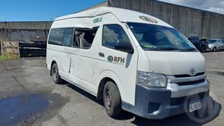 2014 Toyota Hiace 3.0TD 5M 12 Seat High Roof Van Photo
