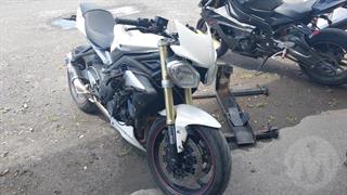 2016 Triumph Street Triple 660 ABS B1 LS7 Motorcycle Photo