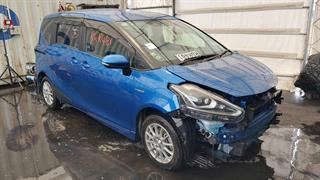 2016 Toyota Sienta Station Wagon Photo