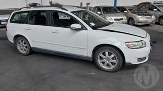 2009 Volkswagen Volvo V50 Station Wagon Photo
