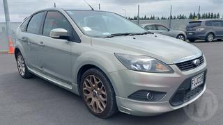 2010 Ford Focus Zetec Hatch Photo