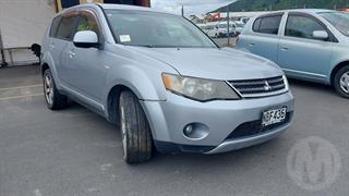 2006 Mitsubishi Outlander Station Wagon Photo
