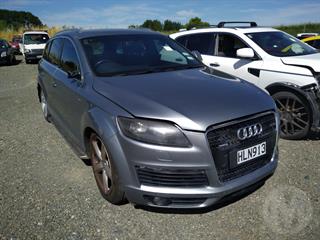 2007 Audi Q7 Quattro S Line FSI Station Wagon Photo
