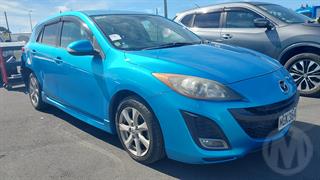 2009 Mazda Axela Sports Hatch Photo