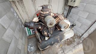 Ingersoll-rand 15T Compressor Photo